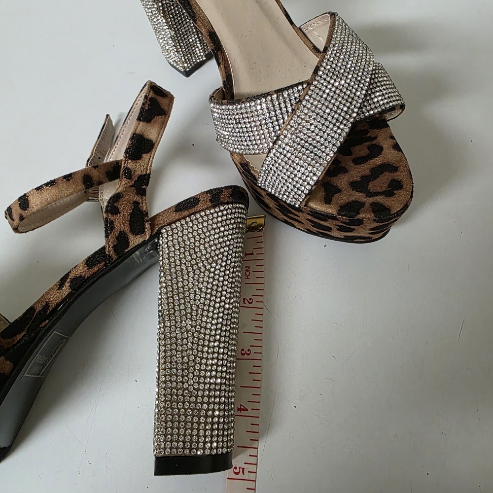 Silver and brown leopard print platform sandals with rhinestone straps #glamour - Picture 5 of 5